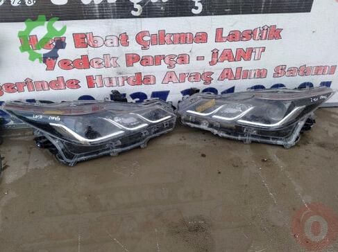 Toyota Corolla LED Far çıkma parça