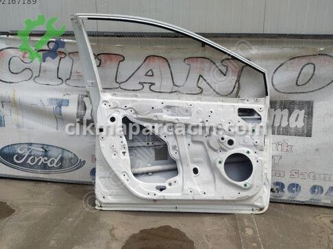 Toyota Corolla Sol Ön Kapı çıkma parça