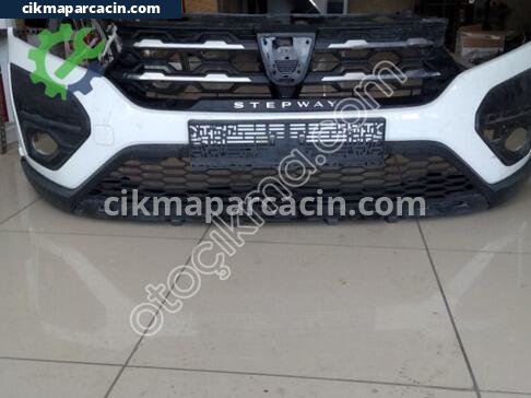 Dacia Sandero Ön Tampon çıkma parça