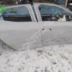 2020 2023 Renault Clio 5 sag ön kapı sag arka kapı
