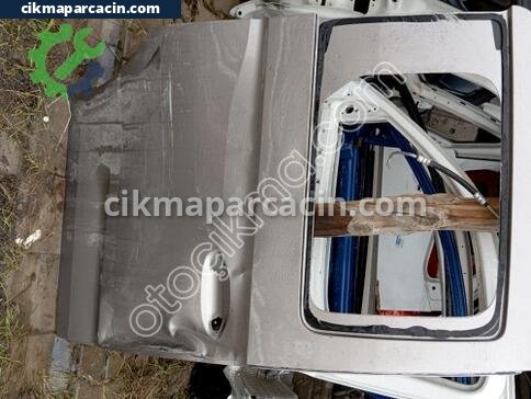 Volkswagen Caddy Sağ Sürgülü Kapı çıkma parça
