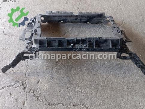 Audi Q3 Ön Panel çıkma parça
