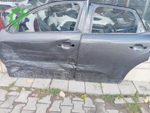 2020 2024 Citroen C4 sol ön kapı sol arka kapı