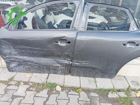 Citroen C4 Sol Ön Kapı çıkma parça