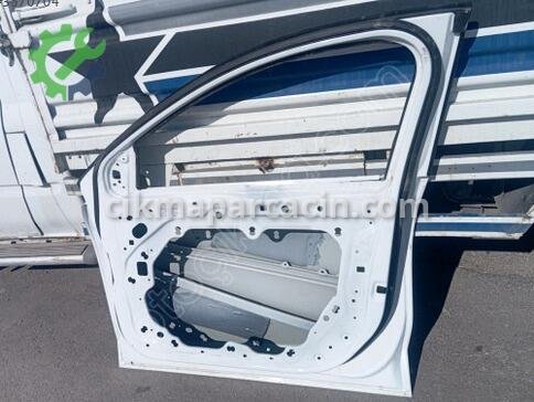 Ford Focus Sağ Ön Kapı çıkma parça