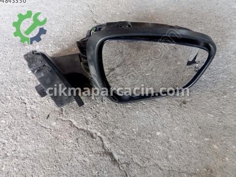 Ford Kuga Sağ Dış Ayna 17682BG çıkma parça