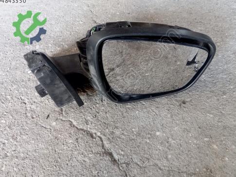 Ford Kuga Sağ Dış Ayna 17682BG çıkma parça