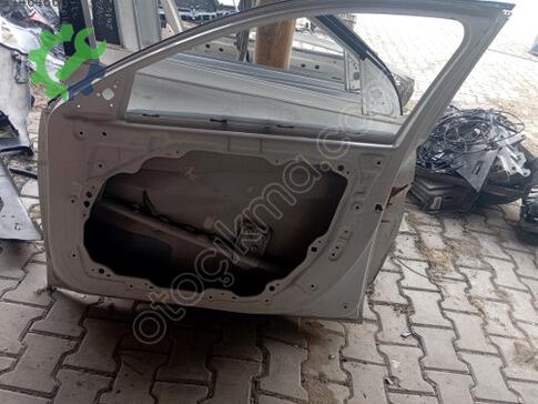 Hyundai Elantra Sağ Ön Kapı çıkma parça