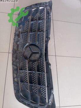 Mercedes-Benz Sprinter Ön Panjur çıkma parça
