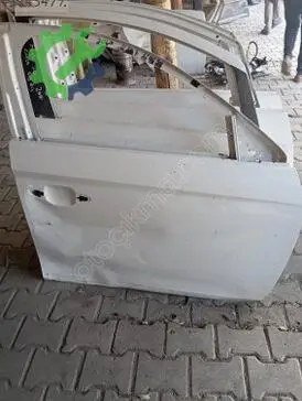 Opel Corsa Sağ Ön Kapı çıkma parça