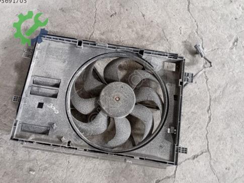 Peugeot 3008 Fan Motoru çıkma parça