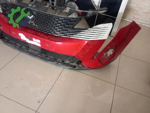 Peugeot 5008 Ön Tampon çıkma parça