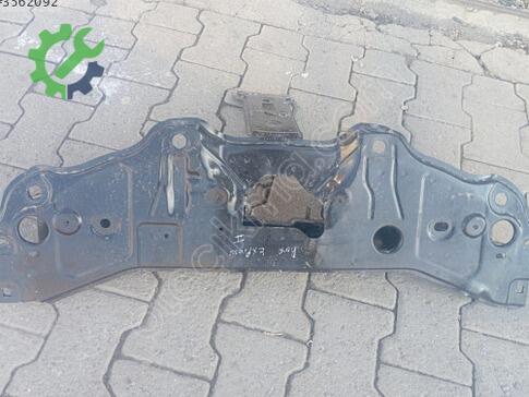 Renault Express Ön Panel çıkma parça