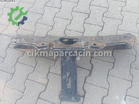 Renault Express Ön Panel çıkma parça