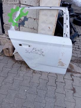 Skoda Kamiq Sağ Arka Kapı çıkma parça