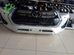 2020 2024 Toyota Hilux ön tampon