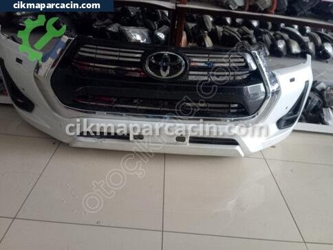 Toyota Hilux Ön Tampon çıkma parça