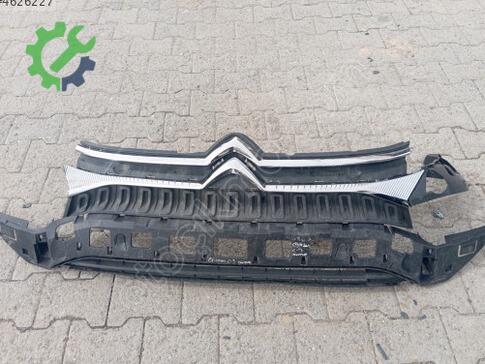 Citroen C3 Ön Panjur çıkma parça