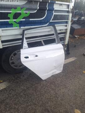 Hyundai ix20 Sağ Arka Kapı çıkma parça