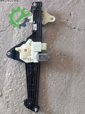 Renault Clio Sol Ön Cam Krikosu çıkma parça