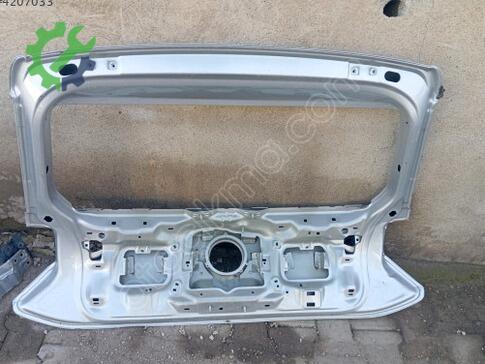 Volkswagen Polo Bagaj Kapağı çıkma parça