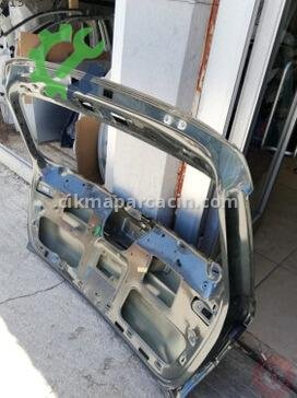 Skoda Karoq Arka Bagaj çıkma parça