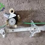 2020 2025 Toyota Corolla sol arka cam kirokusu