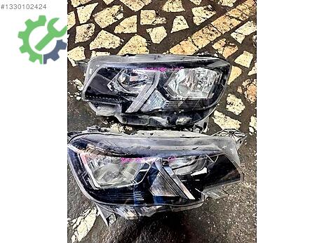 Peugeot Partner Sağ Ön Far çıkma parça