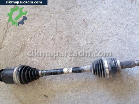 Hyundai Tucson Sağ Ön Aks çıkma parça