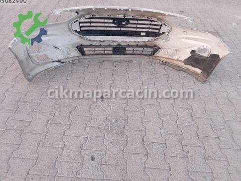 Ford Focus Ön Tampon çıkma parça
