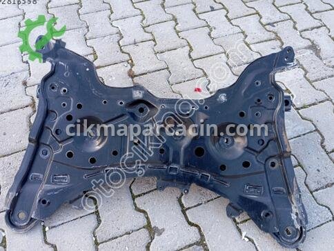 Toyota Corolla Travers çıkma parça