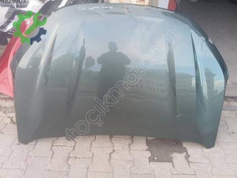 Dacia Sandero Kaput çıkma parça