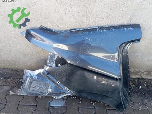 Honda City Sağ Arka Çamurluk çıkma parça