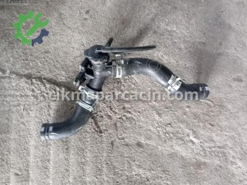 Hyundai Bayon Radyatör Hortumu çıkma parça