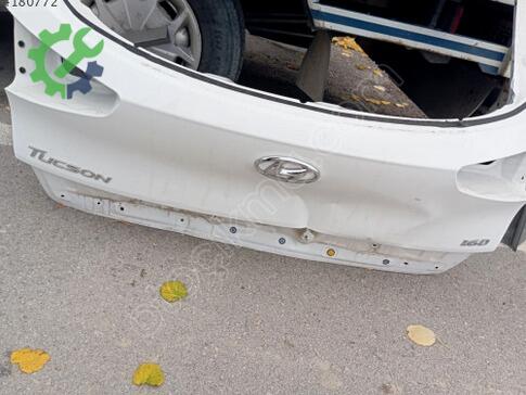Hyundai Tucson Bagaj Kapağı çıkma parça