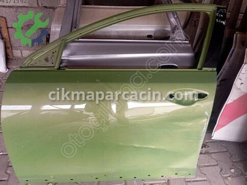 Kia Ceed Sol Ön Kapı çıkma parça