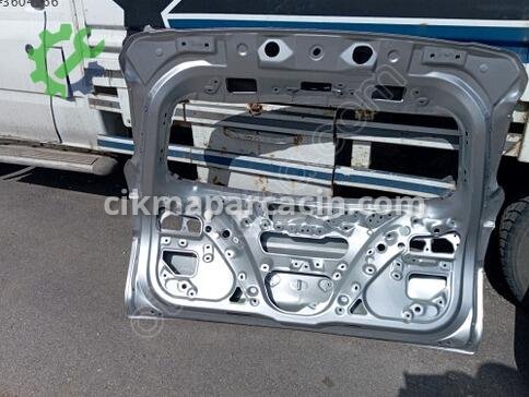 Toyota Corolla Bagaj Kapağı çıkma parça