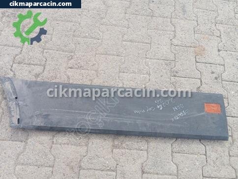MAN TGE Kapı Çıtası çıkma parça