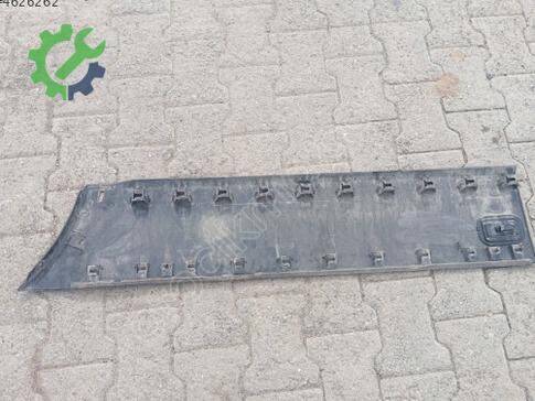 MAN TGE Kapı Çıtası çıkma parça