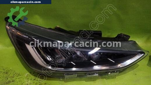 Ford Focus LED Far çıkma parça