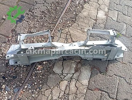 Suzuki S-Cross Ön Panel S-CROSS çıkma parça