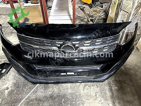 Opel Vivaro Ön Tampon çıkma parça