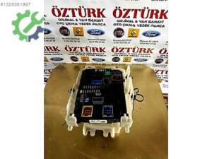 2023 OPEL VİVARO ORJİNAL ÇIKMA SİGORTA KUTUSU