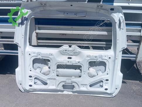 Ford Tourneo Courier Bagaj Kapağı çıkma parça