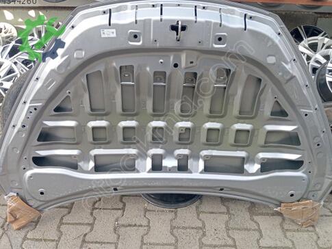Toyota C-HR Hybrid Kaput çıkma parça