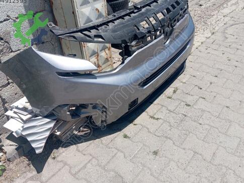 Citroen Berlingo Ön Tampon çıkma parça
