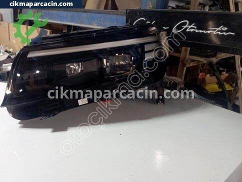 Opel Combo Sol Ön Far çıkma parça