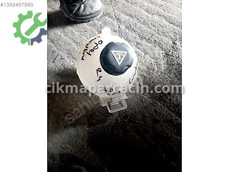 Peugeot 408 Yedek Su Deposu çıkma parça