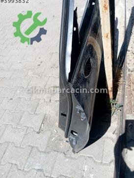 Skoda Superb Sol Ön Kapı çıkma parça