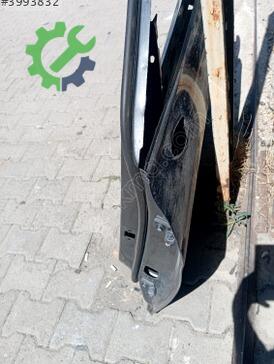 Skoda Superb Sol Ön Kapı çıkma parça
